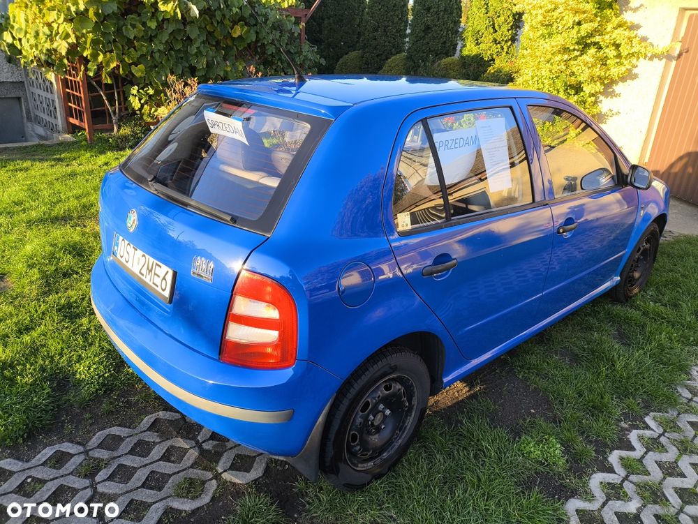 Skoda Fabia 2002 photo 4