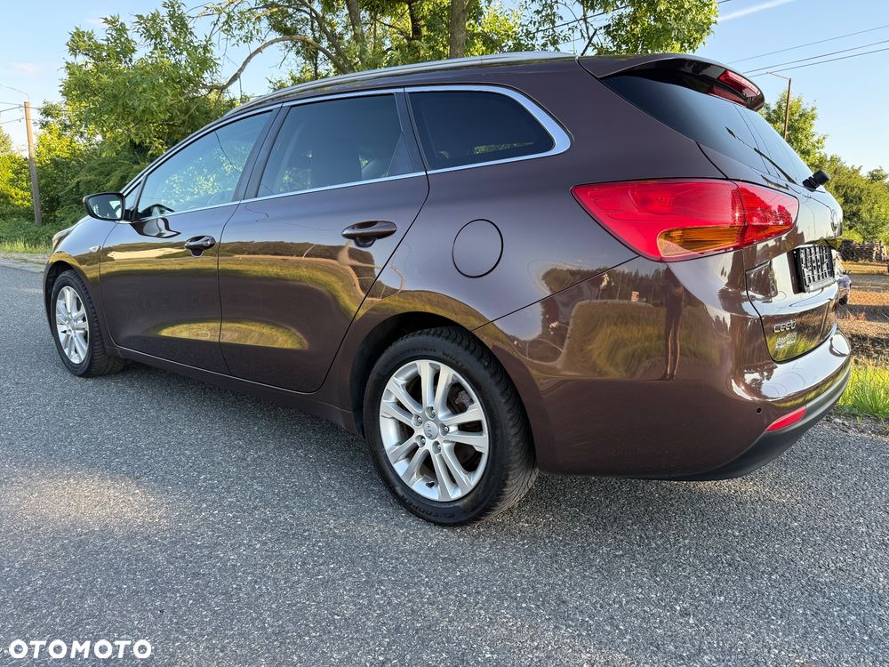Kia Ceed 1.6 GDI Platinum Edition - 8