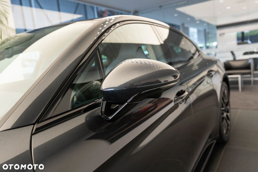 Porsche Panamera 4 - 39