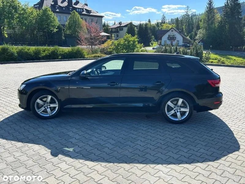 Audi A4 Avant 2.0 TDI - 10