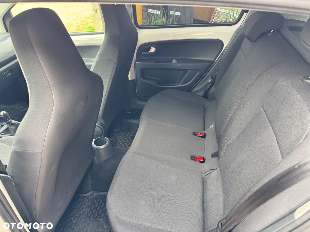 Volkswagen up! 1.0 move - 34