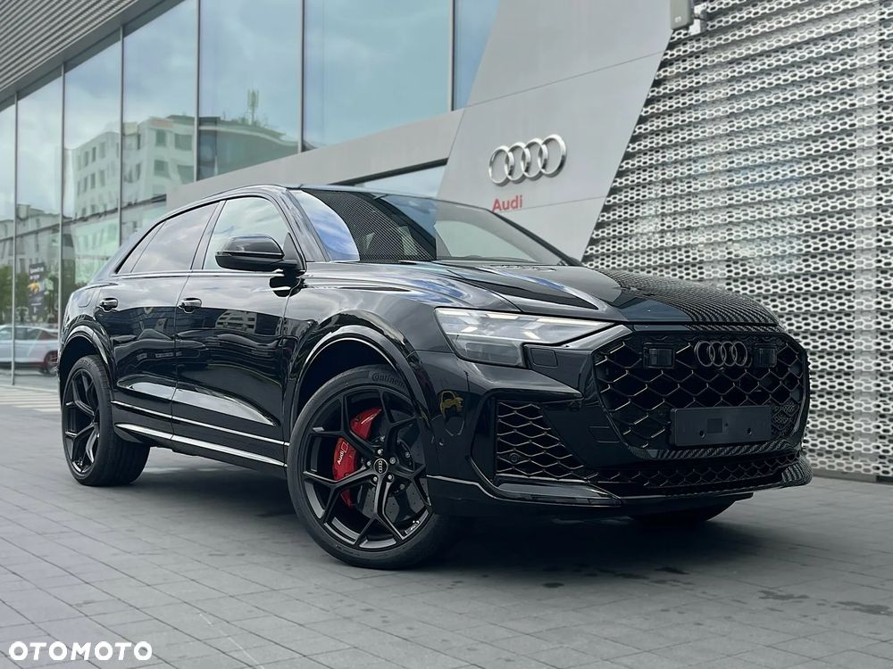 Audi RS Q8 - 5