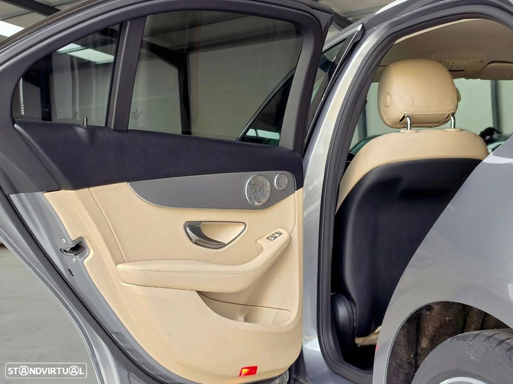 Mercedes-Benz C 220 d Exclusive Aut. - 35