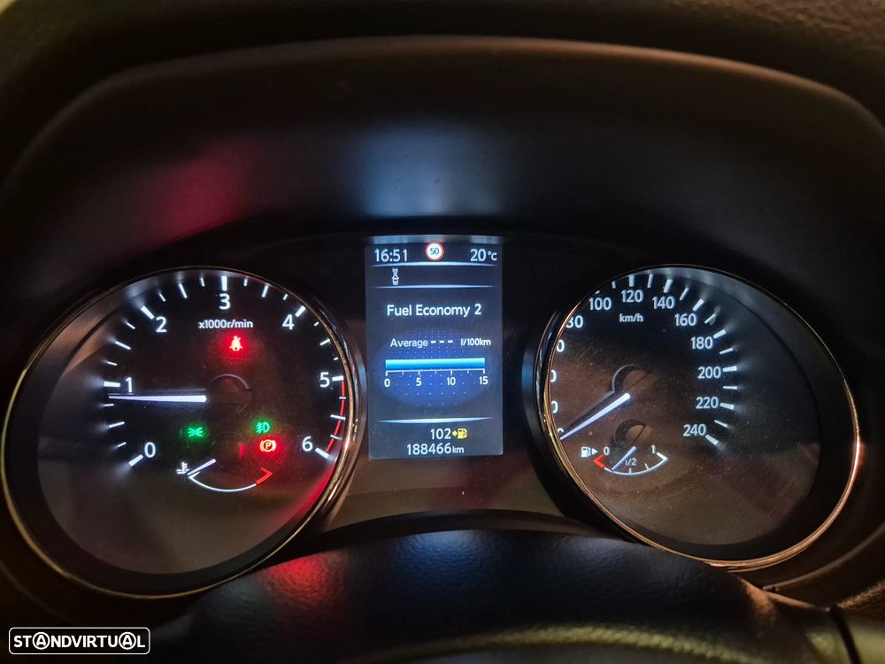 Nissan Qashqai 1.5 dCi 360 - 25