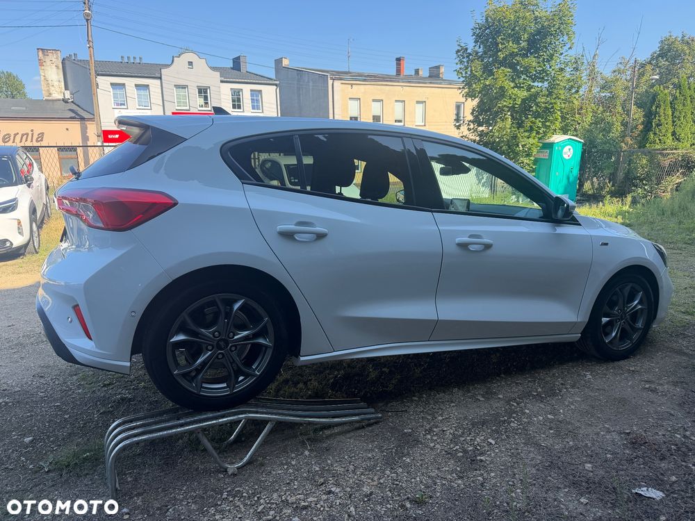 Ford Focus 1.5 EcoBlue ST-Line - 4