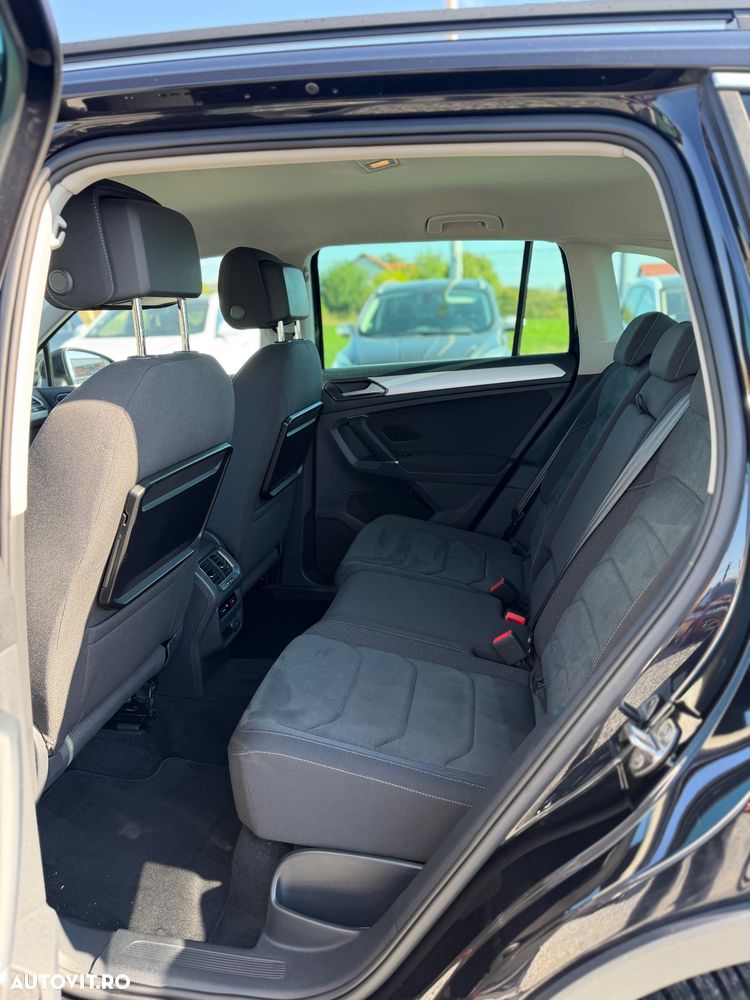 Volkswagen Tiguan - 8