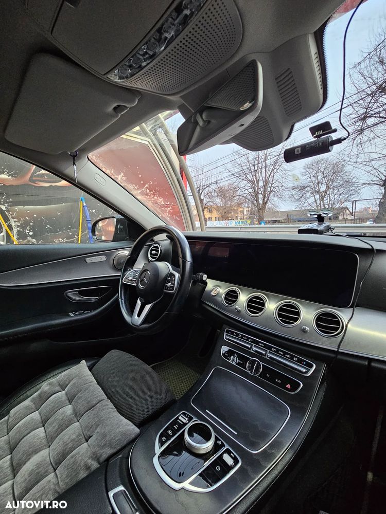 Mercedes-Benz E 220 d T-Modell Aut - 14