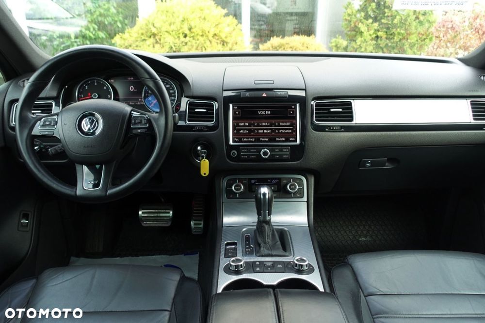 Volkswagen Touareg - 10