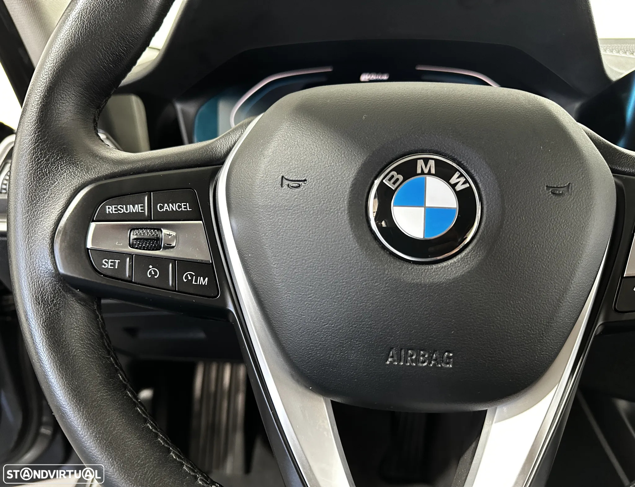 BMW 330 e Corporate Edition Auto - 24