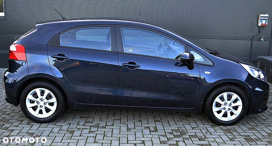 Kia Rio 1.2 Business Line Plus - 4