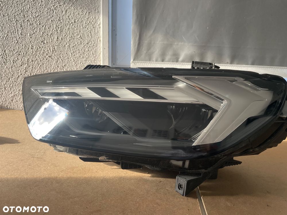 Lampa lewa AUDI A1 II ful led  82A941033D cała - 8