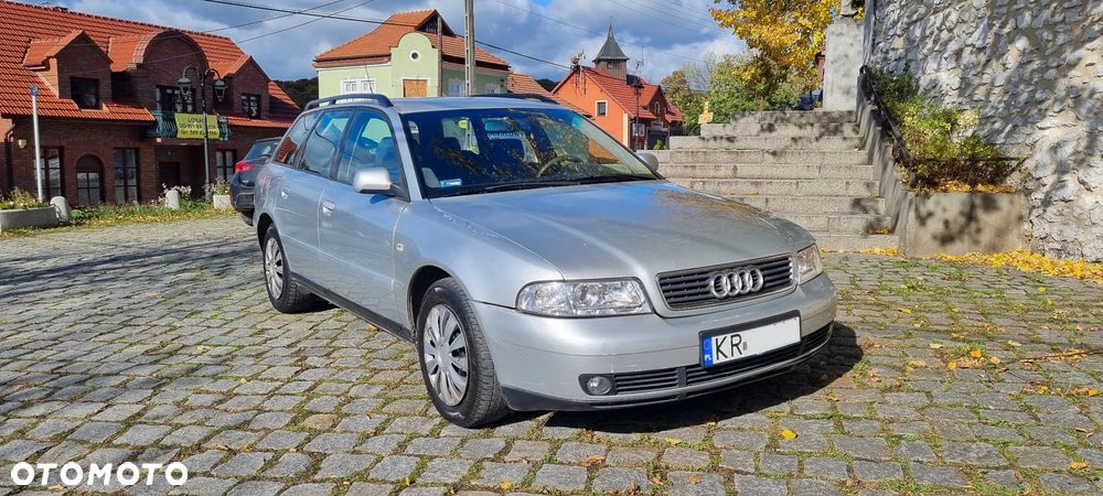 Audi A4 - 1