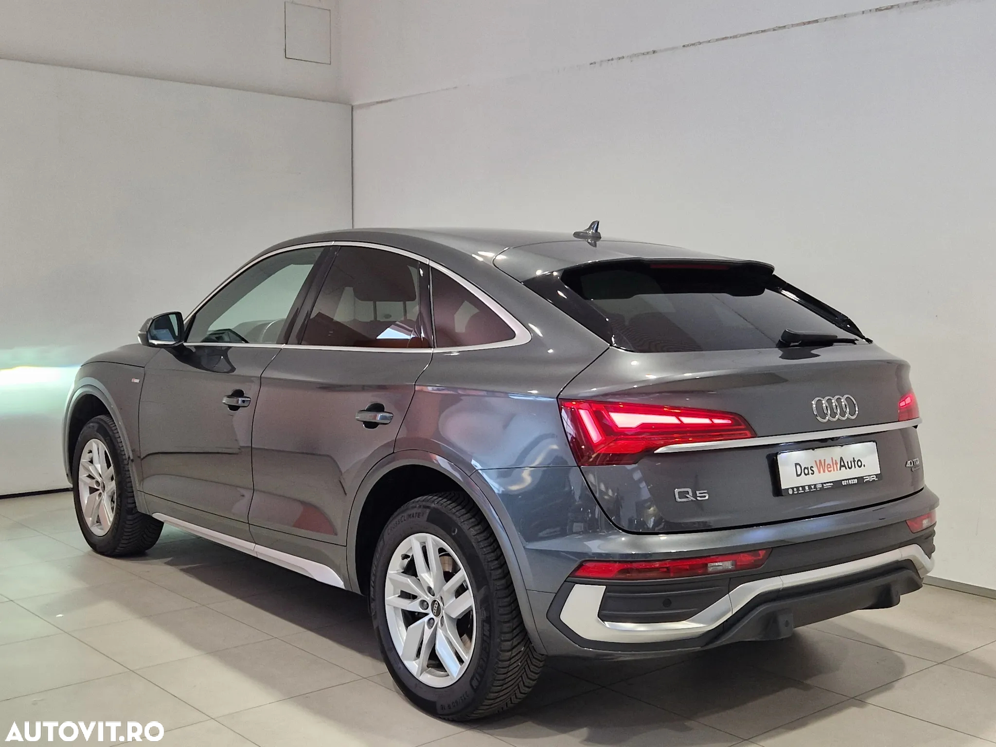Audi Q5 40 TDI quattro S tronic MHEV S Line - 3