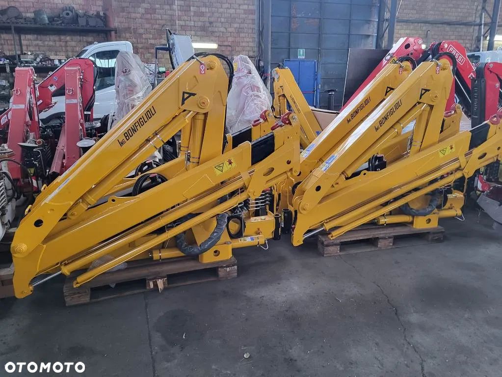 HDS Bonfiglioli P 2300 S 3 Nowy używany Iveco Daily Nissan Mercedes Nissan Cabstar Ford. - 1