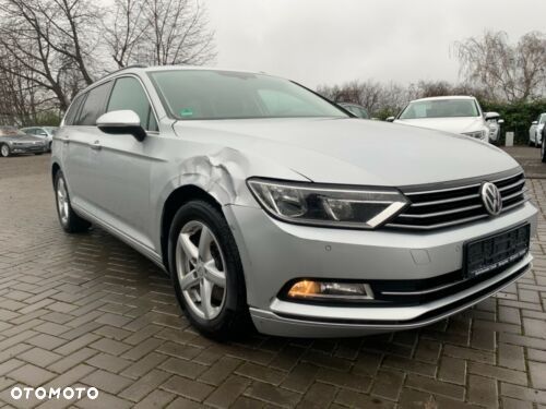 Volkswagen Passat 2.0 TDI (BlueMotion Technology) DSG Comfortline - 25