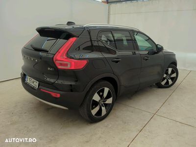 Volvo XC 40 - 3