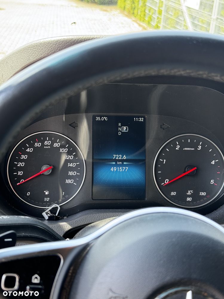 Mercedes-Benz SPRINTER - 9