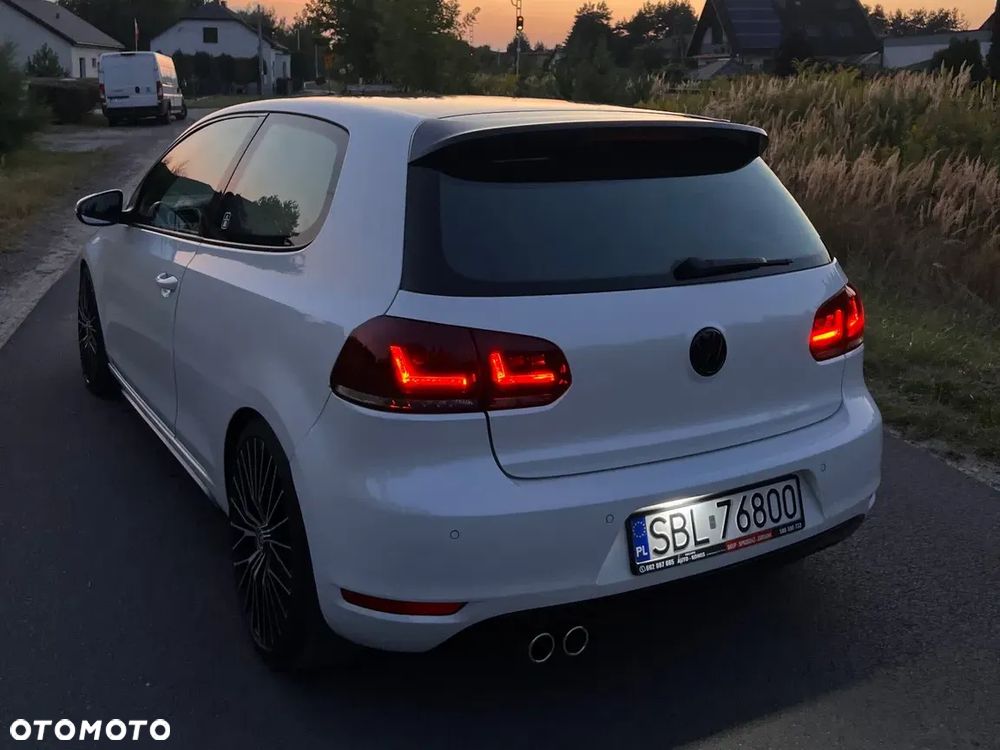 Volkswagen Golf 2.0 TDI GTD - 14