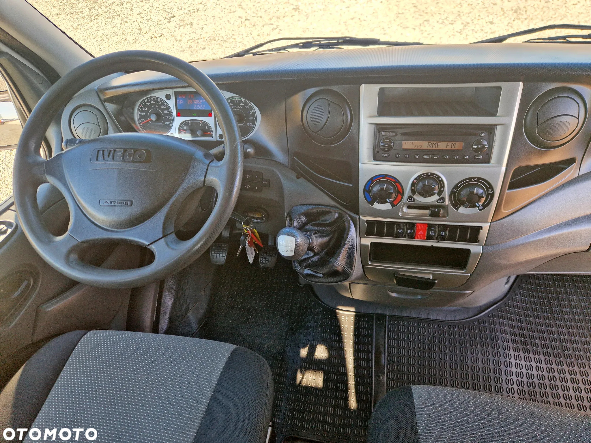 Iveco 35C15 3,0 HPI 150 KONNA DOKA BRYGADÓWKA 7 OSOBOWA 3,5M SKRZYNIA BLIŻNIAKI DO 3,5T WEBASTO GWARANCJA - 20