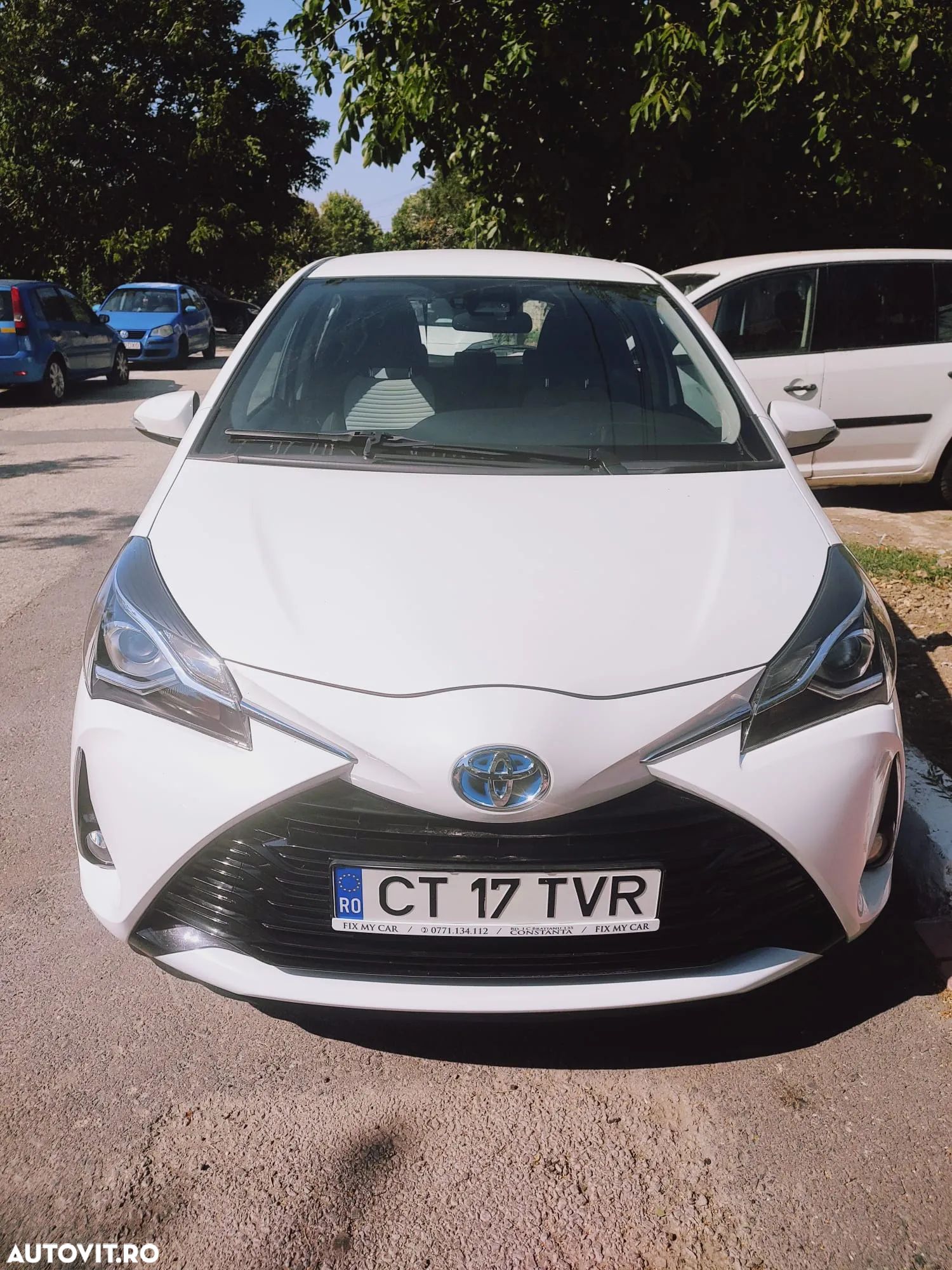 Toyota Yaris - 1