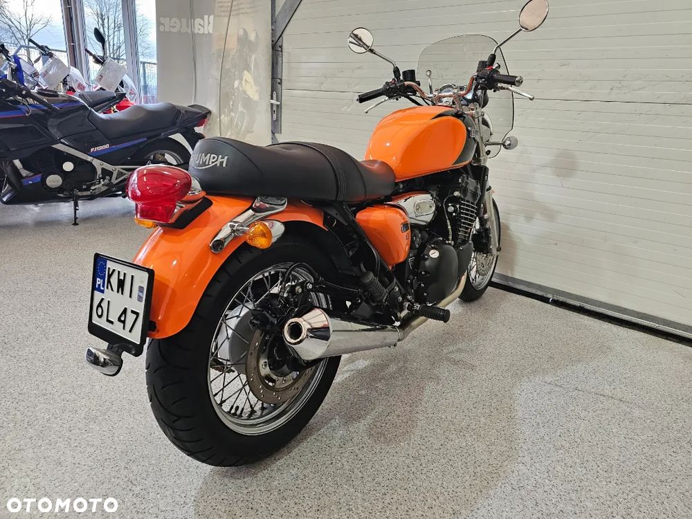 Triumph Thunderbird - 30