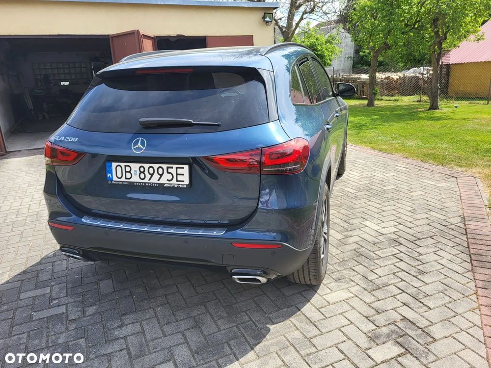 Mercedes-Benz GLA 200 Progressive - 3