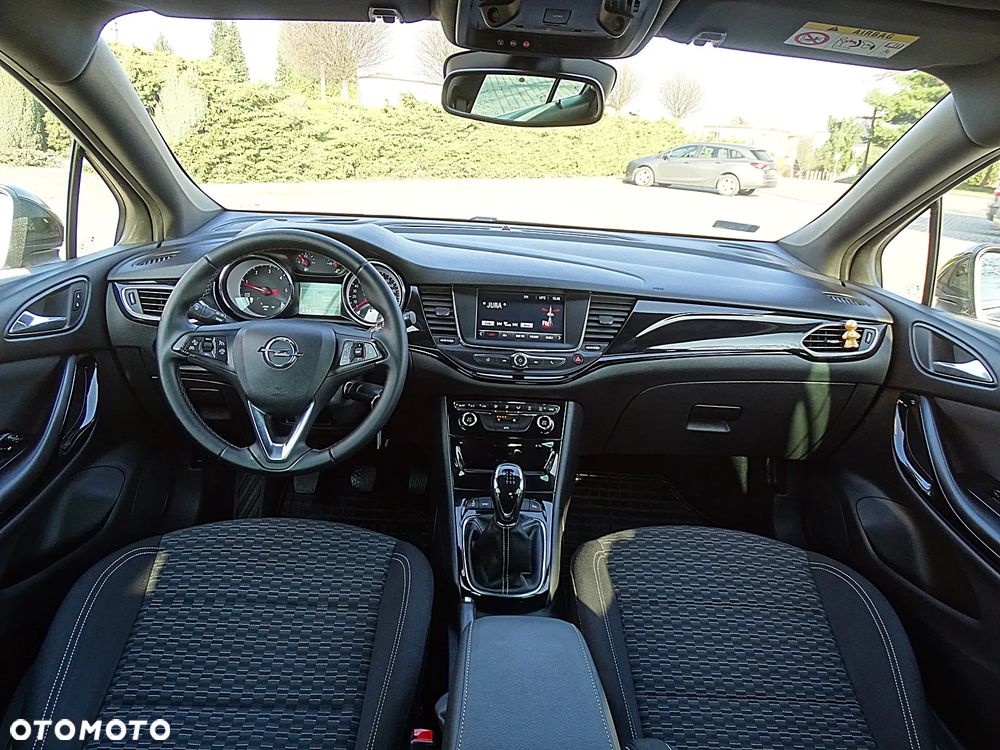 Opel Astra 1.6 CDTI Elite S&S - 30