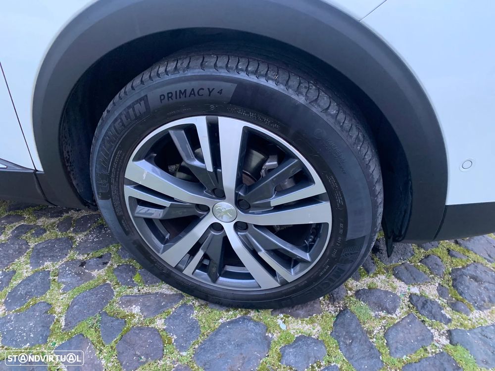 Peugeot 3008 1.5 BlueHDi Allure Pack EAT8 - 5