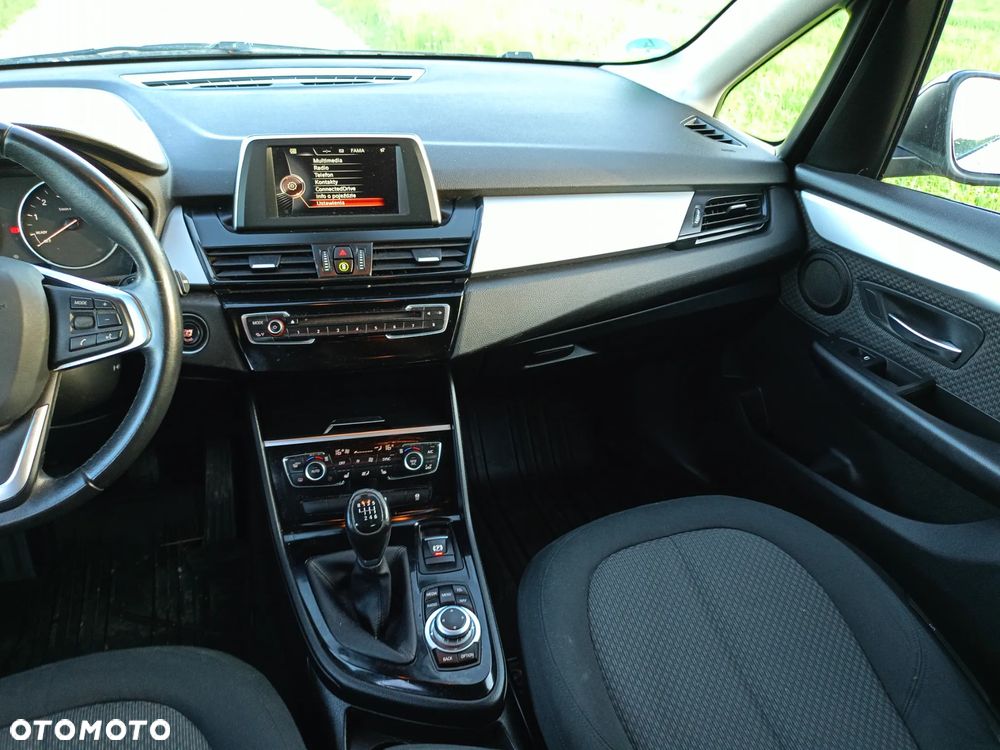 BMW Seria 2 218i Advantage - 3
