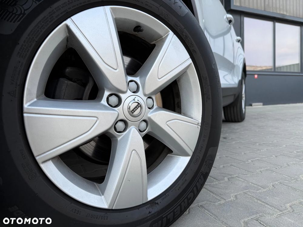 Volvo XC 40 T2 Momentum Core - 6