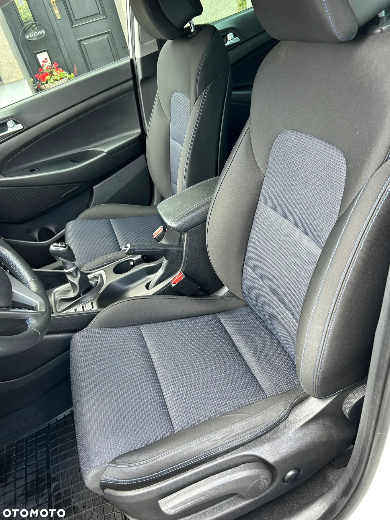 Hyundai Tucson blue 1.7 CRDi 2WD Style - 14