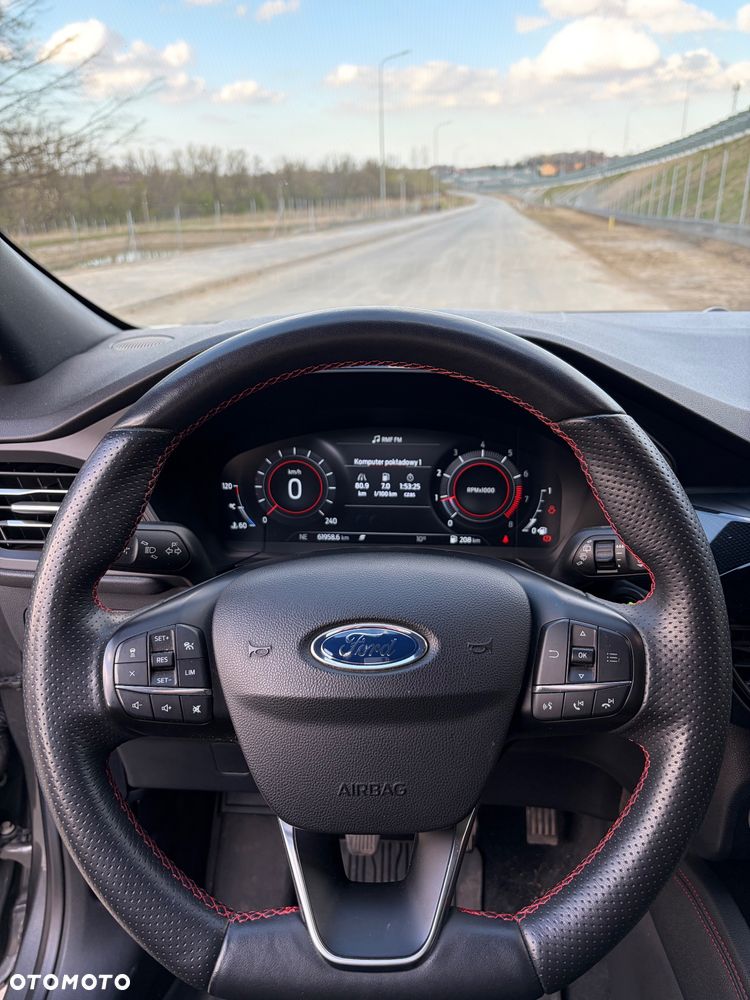 Ford Kuga 1.5 EcoBoost FWD ST-Line - 14