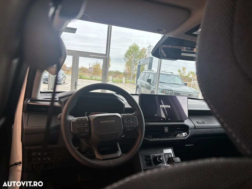 Toyota Hilux 2.8D MHEV Double Cab 6AT AWD Style - 5