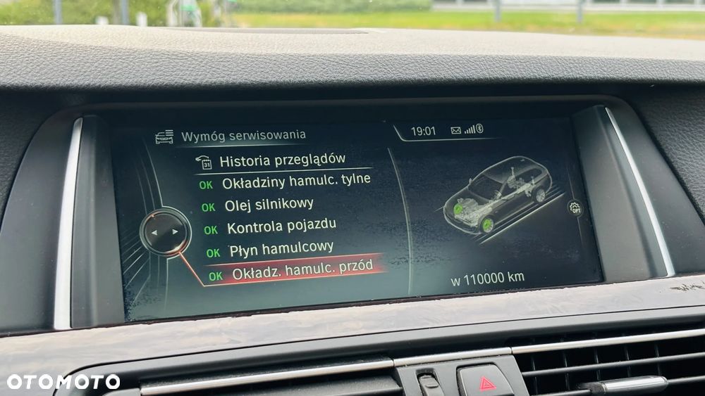 BMW Seria 5 525d xDrive Luxury Line - 15