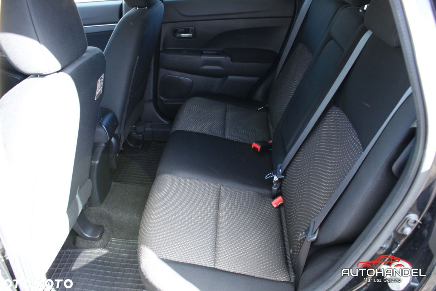 Mitsubishi ASX - 18