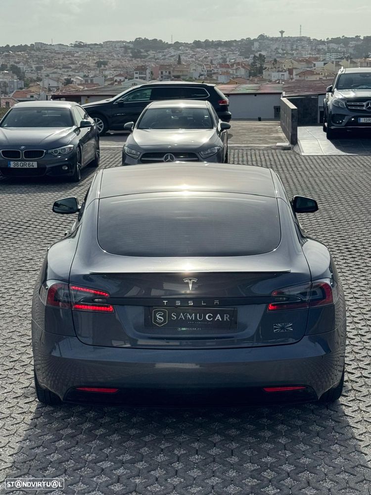 Tesla Model S Performance - 10