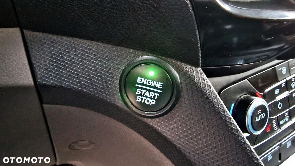 Ford Tourneo Connect Gr 1.5 EcoBlue Titanium PowerShift - 20
