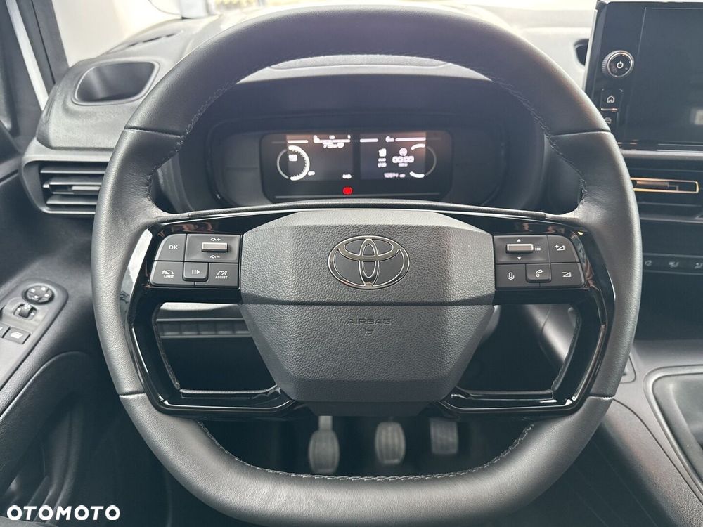 Toyota PROACE CITY - 21