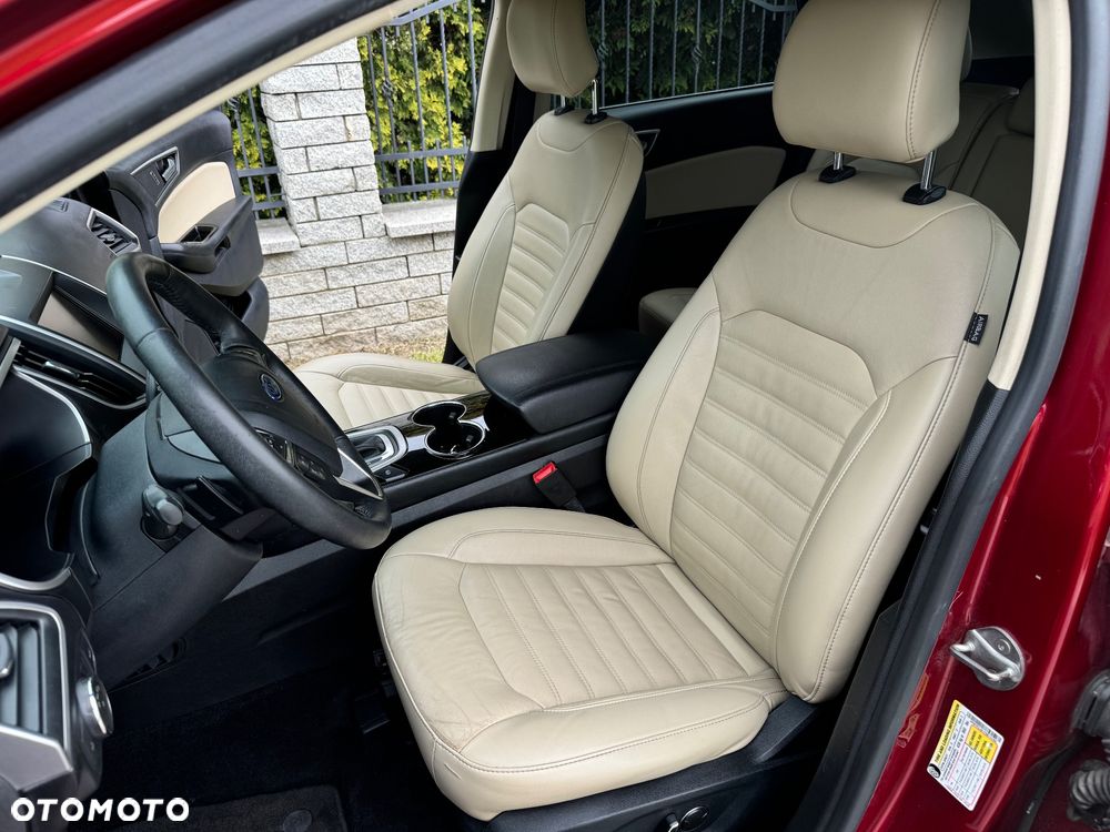 Ford Edge - 27