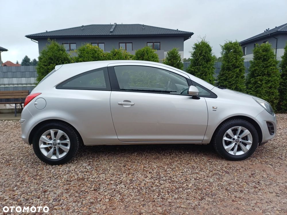 Opel Corsa - 4