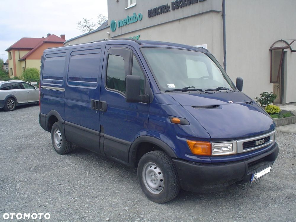 Iveco DAILY - 1