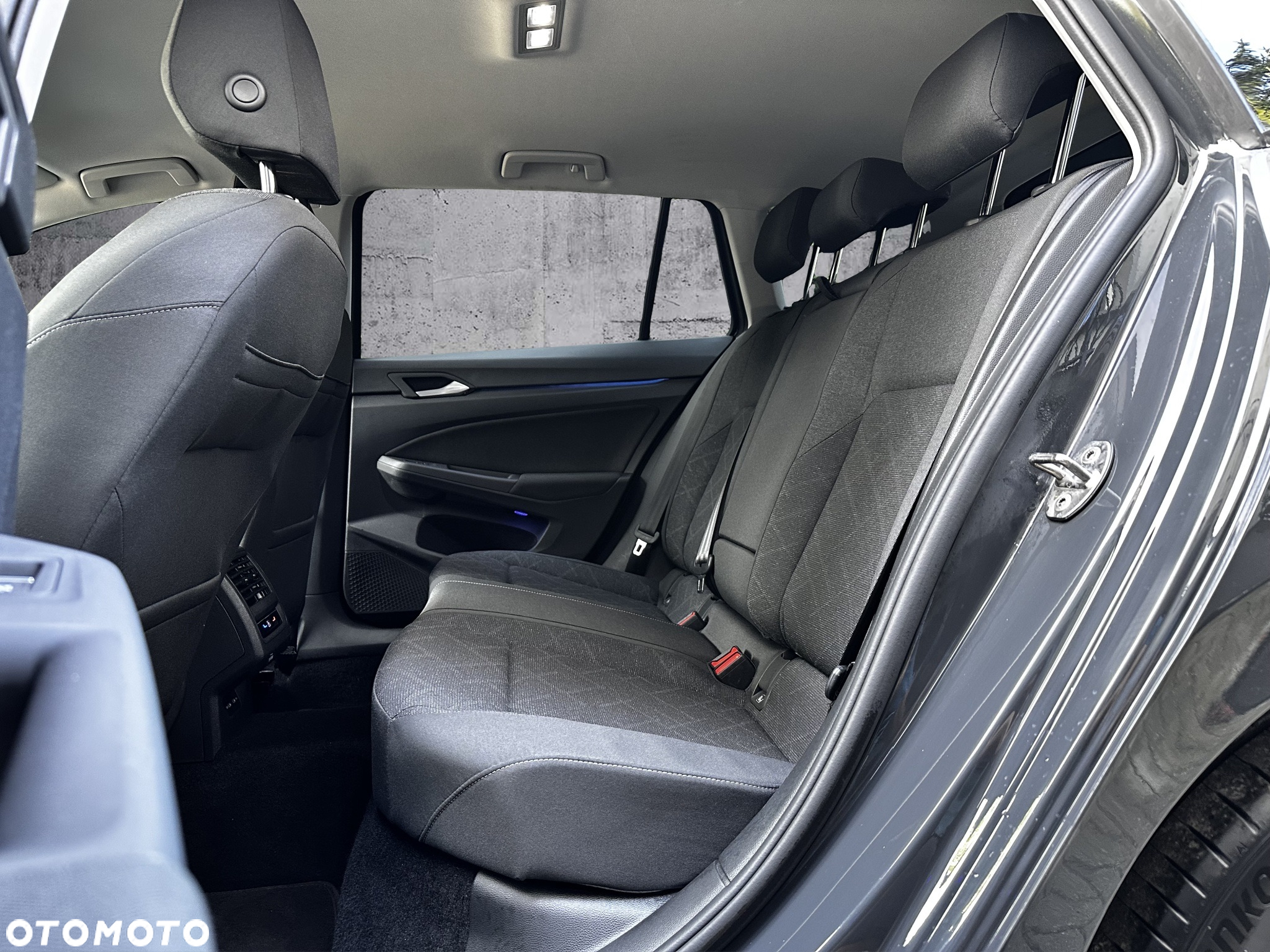 Volkswagen Golf Variant 2.0 TDI SCR DSG Move - 30