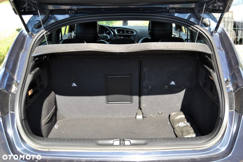 Citroën DS4 HDi 165 SportChic - 12