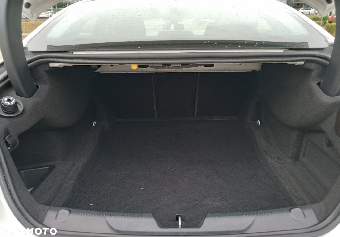 Jaguar XE - 14