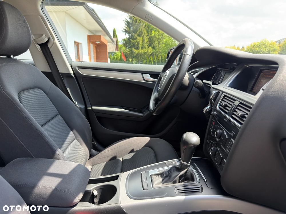 Audi A4 Avant 2.0 TFSI multitronic Attraction - 37