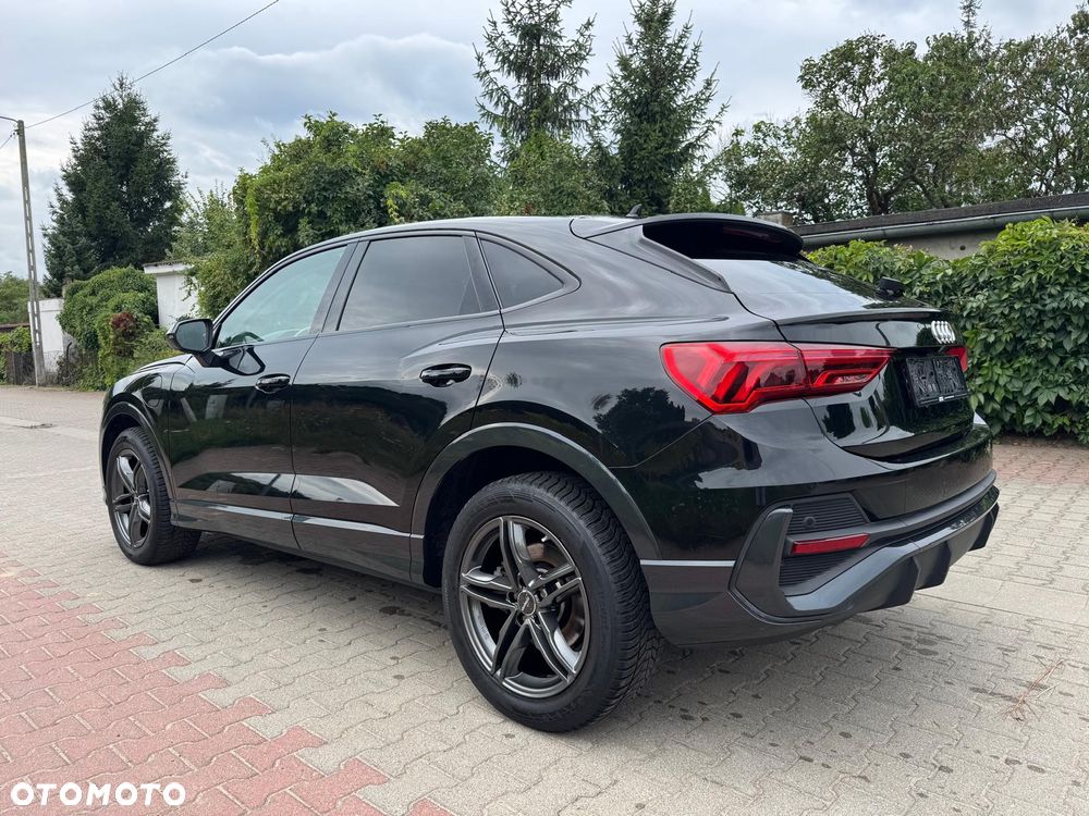 Audi Q3 Sportback 45 TFSIe S tronic - 4