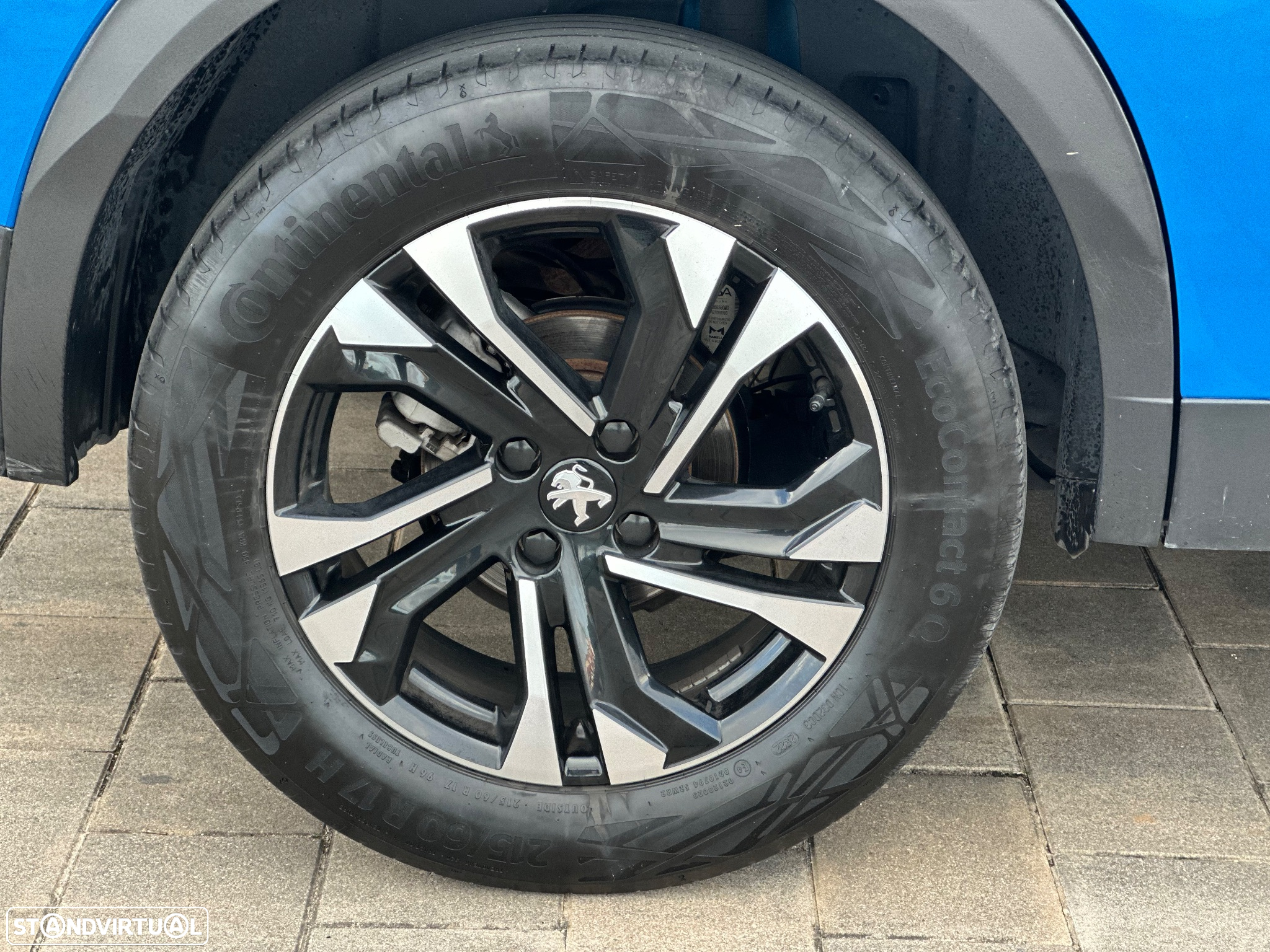 Peugeot 2008 1.2 PureTech Allure Pack - 6
