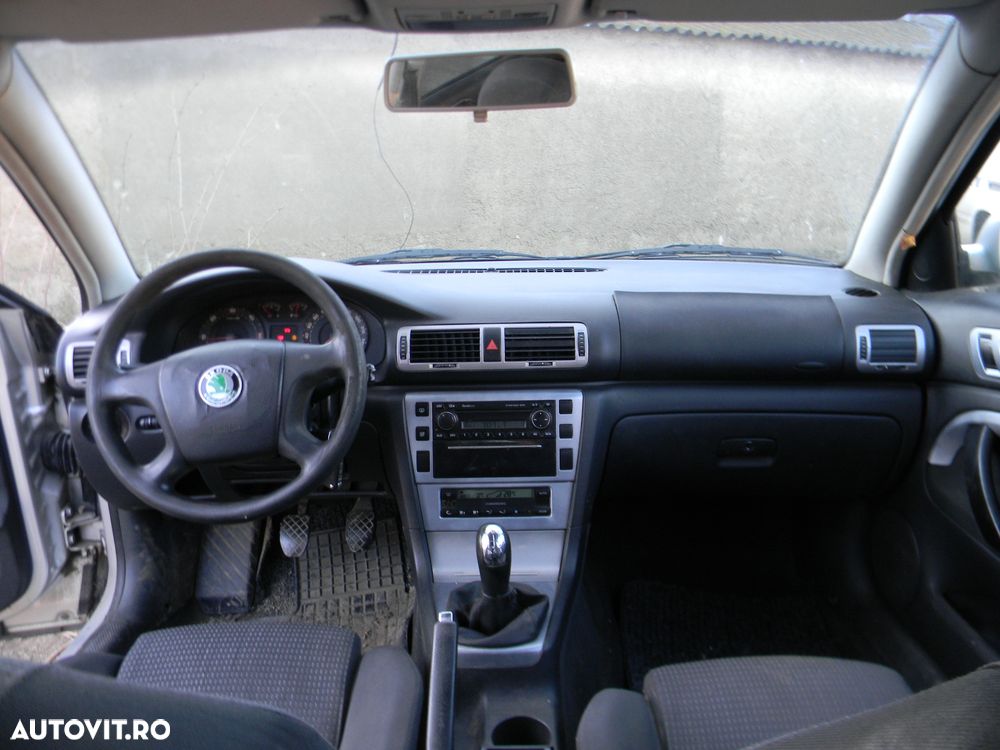 Dezmembrari  Skoda SUPERB 1 (3U)  2001  > 2008 1.9 TDI Motorina - 31