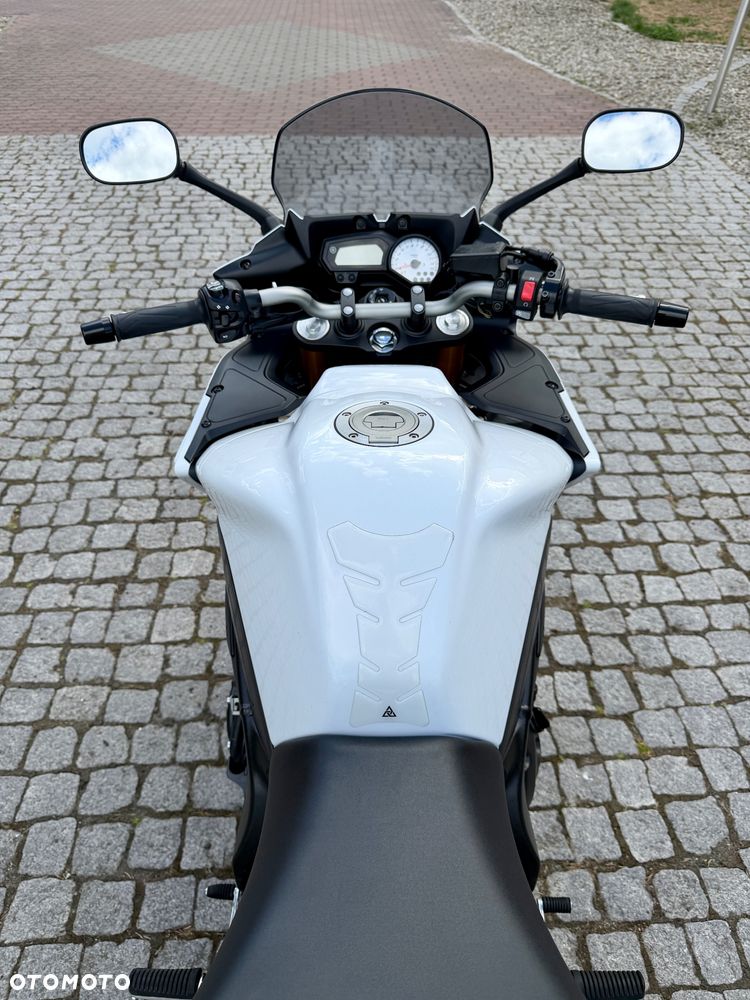 Yamaha FZ8 - 6