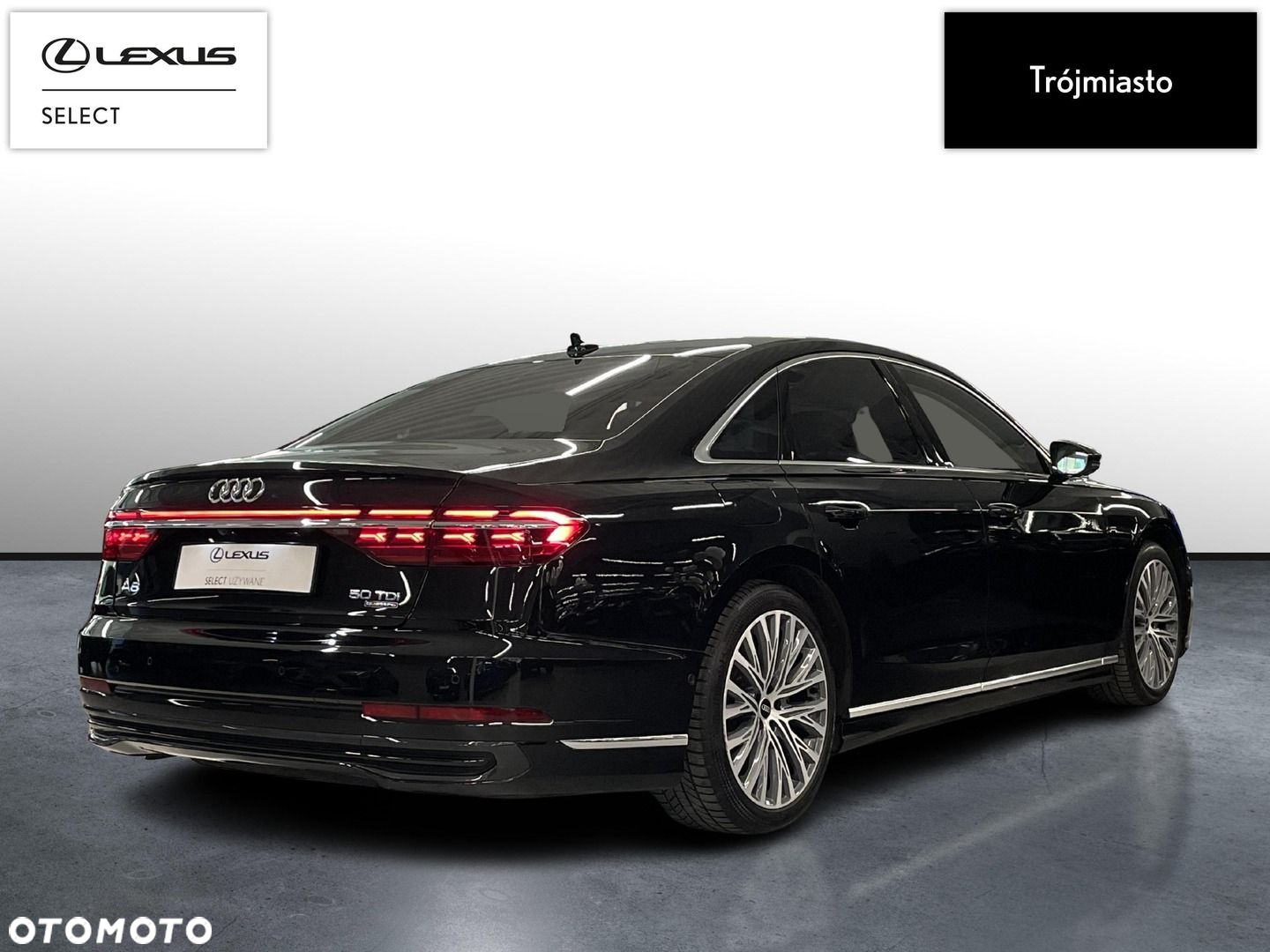 Audi A8 - 6